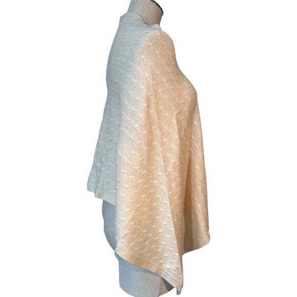 Orvis Womens Sweater Poncho Shawl Wool Cashmere Cream Cable Knit Button One Size - Picture 2 of 7